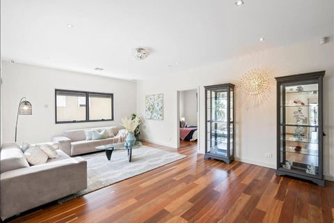 Home & Theatre, Golf, Highpoint - Holiday Great Ocean Road 1