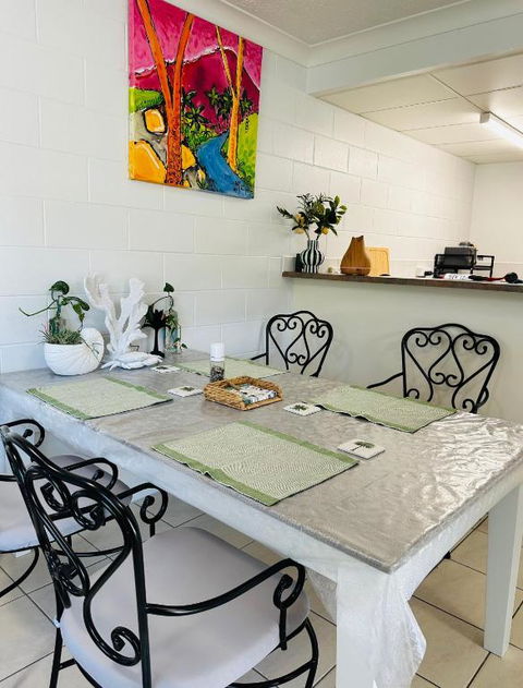 Holiday At Henry St West End, Townsville QLD 3 Night Min - Holiday Great Ocean Road 1