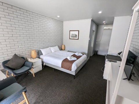 Homestead Motor Inn & Apartments - Holiday Great Ocean Road 3