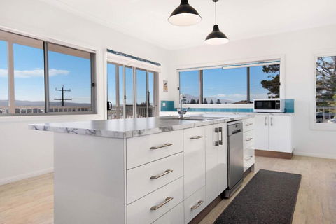 Horseshoe Bay House - Apartment 1 - Holiday Great Ocean Road 3