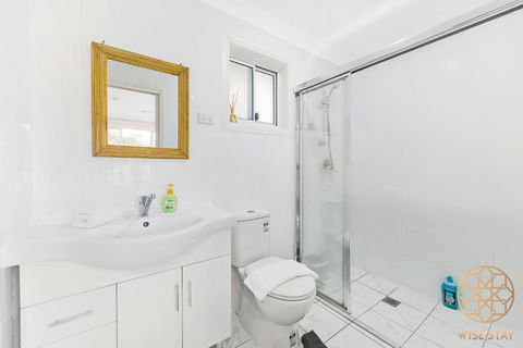 Hurstville 2Br Granny Flat Near Shopping & Train - Holiday Great Ocean Road 3