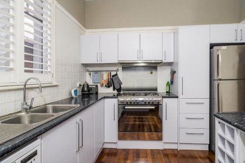 Incredible 3-Bed Renovated Home With Huge Garden - Holiday Great Ocean Road 2
