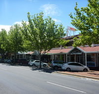 Adelaide Travellers Inn Backpackers Hostel - Holiday Great Ocean Road