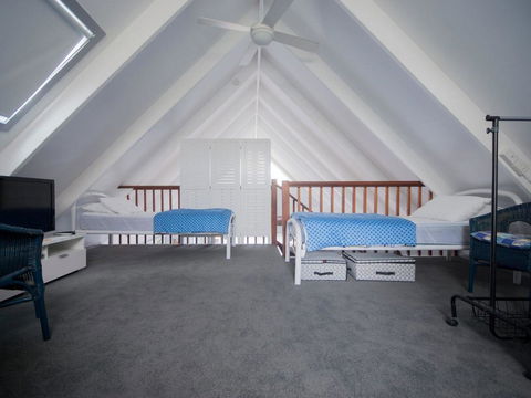 Affordable Twin Peaks 1 - Holiday Great Ocean Road 2