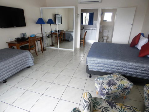 Airlie Court Units - Holiday Great Ocean Road 1