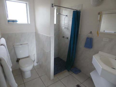 Airlie Court Units - Holiday Great Ocean Road 2