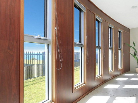 Albatross - Whale Watch From The House - Holiday Great Ocean Road 3