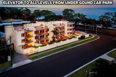 Alexander Beachfront Apartments - Holiday Great Ocean Road 0