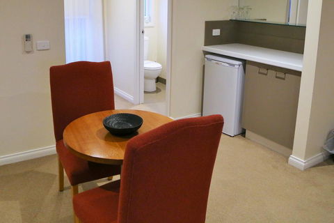Allansford Hotel Motel - Holiday Great Ocean Road 2