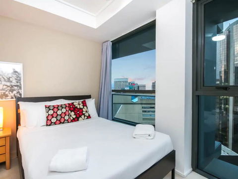 Amazing Brisbane CBD 2 Bedroom Apartment With River Views - Holiday Great Ocean Road 3