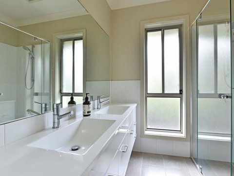 Angophora @ The Vintage - Holiday Great Ocean Road 3