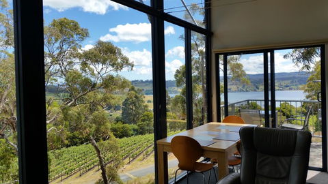 Armalong Winery Chalets - Holiday Great Ocean Road 1