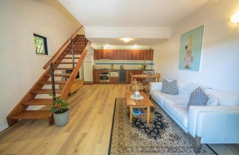 MARGARET FOREST RETREAT Apartment 129 - Located Within Margaret Forest, In The Heart Of The Town Centre Of Margaret River, Spa Apartment! - Holiday Great Ocean Road 3