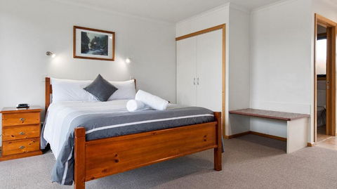 Marsden Court Apartments Now Incorporating Marsden Court And Sharonlee Strahan Villas - Holiday Great Ocean Road 3