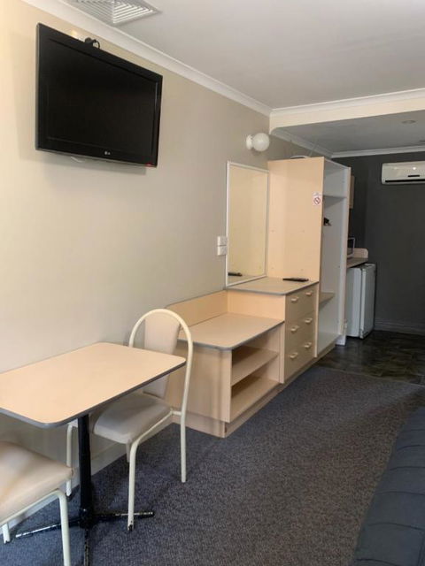 Mid Coast Motor Inn - Holiday Great Ocean Road 3