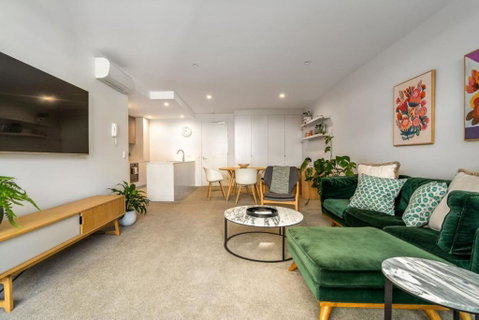 Modish Apartment Near Parliamentary Triangle - Holiday Great Ocean Road 1