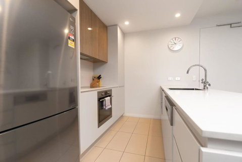 Modish Apartment Near Parliamentary Triangle - Holiday Great Ocean Road 2