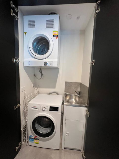 New Modern 1BR Apt Near Dickson - Holiday Great Ocean Road 2