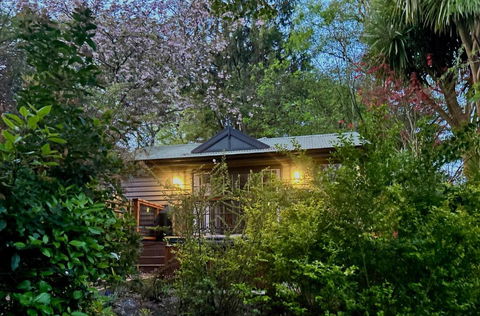Mountain Cottage In Dandenong Ranges - Holiday Great Ocean Road 0