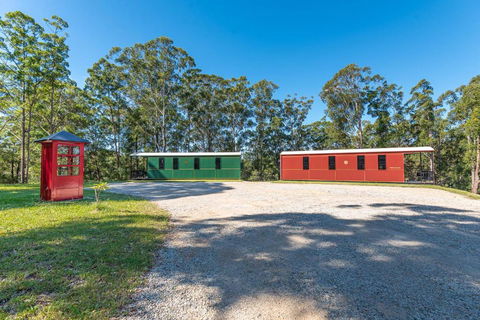 Nambucca Valley Train Carriages - Holiday Great Ocean Road 0