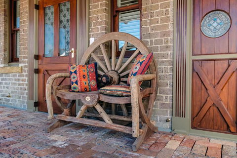 Old Bank Boutique Hotel - Holiday Great Ocean Road 3
