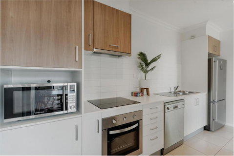 Peaceful 1-Bed Apartment Close To Lonsdale St - Holiday Great Ocean Road 1