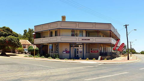 Pingelly Hotel - Holiday Great Ocean Road 0