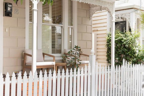 Prahran Timeless & Modern Haven, With Parking - Holiday Great Ocean Road 0