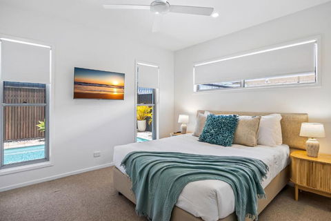 Premium 4-Bed Coastal Escape With BBQ And Pool - Holiday Great Ocean Road 3