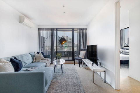 Premium Albert Park Grand Prix Apartment By Ready Set Host - Holiday Great Ocean Road 0