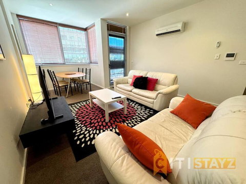 Pretty Penthouse - Close To ANU - Holiday Great Ocean Road 1