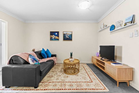 Prime Perth Apartment - Holiday Great Ocean Road 1