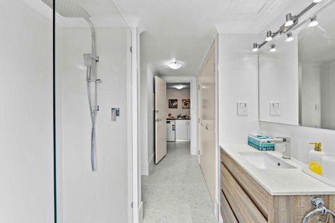 Prime Perth Apartment - Holiday Great Ocean Road 2