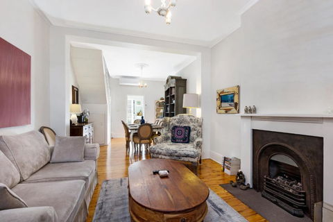 Pyrmont Self-Contained Terrace House (64 BUL) - Holiday Great Ocean Road 1
