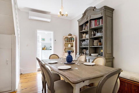 Pyrmont Self-Contained Terrace House (64 BUL) - Holiday Great Ocean Road 0