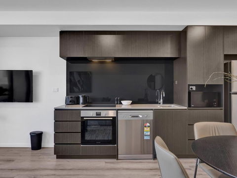 Rambla @ Berwick House - Holiday Great Ocean Road 3