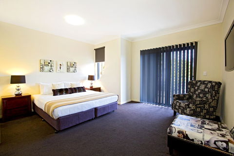 Astina Serviced Apartments - Central - Holiday Great Ocean Road 2