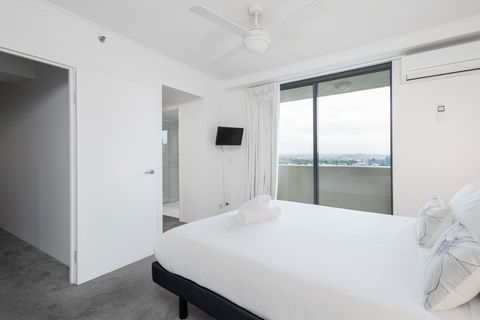 Astra Apartments Brisbane CBD - Holiday Great Ocean Road 2