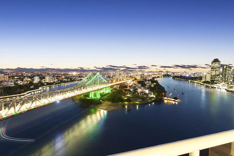 Astra Apartments Brisbane CBD - Holiday Great Ocean Road 0