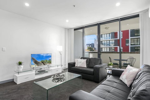 Astra Apartments Wollongong CBD - Holiday Great Ocean Road 3