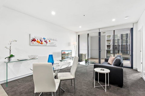 Astra Apartments Wollongong CBD - Holiday Great Ocean Road 0