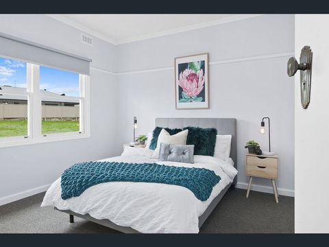 BALLARAT CLOSE 2 CBD + HOSPITAL+3BR HOME+NETFLIX + WiFi + Gift - Holiday Great Ocean Road 1