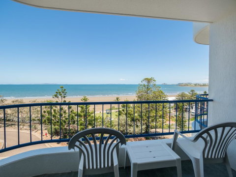 Bayview Tower - Holiday Great Ocean Road 2