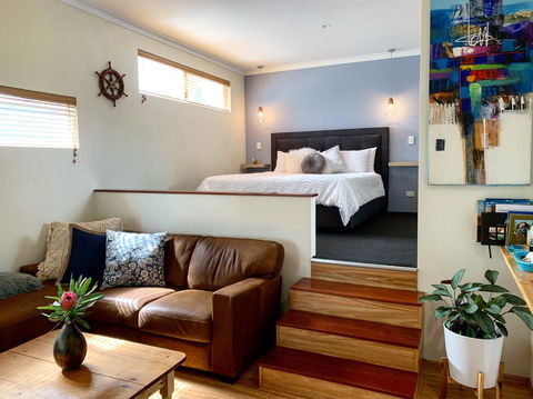 Beach Charm Villa Suite - Holiday Great Ocean Road 2