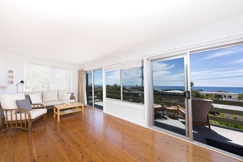 Beach Cottage, Forster - Holiday Great Ocean Road 1