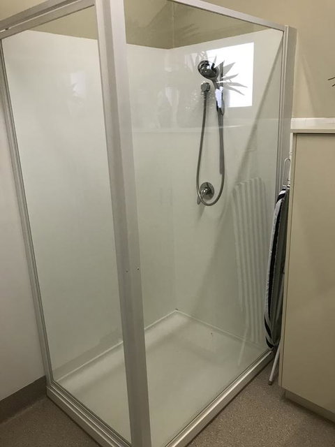 Beach Hotel - Holiday Great Ocean Road 1