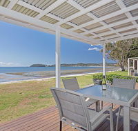 Beached Inn' 93 Foreshore Drive - Spacious beach front house - Holiday Great Ocean Road