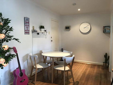 Beachfront Apartment - Holiday Great Ocean Road 2