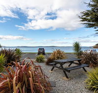 Beachfront Apartment Blackmans Bay - Holiday Great Ocean Road