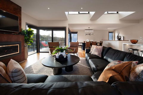 Retreat Lake Daylesford - Free Wifi - Holiday Great Ocean Road 2